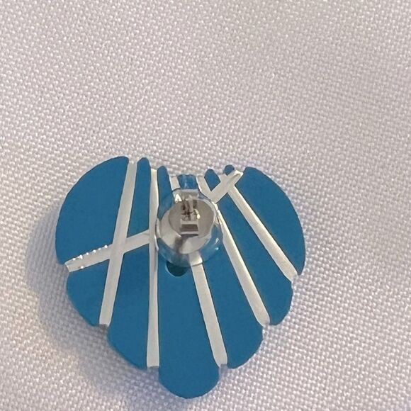 Retro 1980's Style Ble and Silver Striped Heart Pierced Earrings - Picture 3 of 3